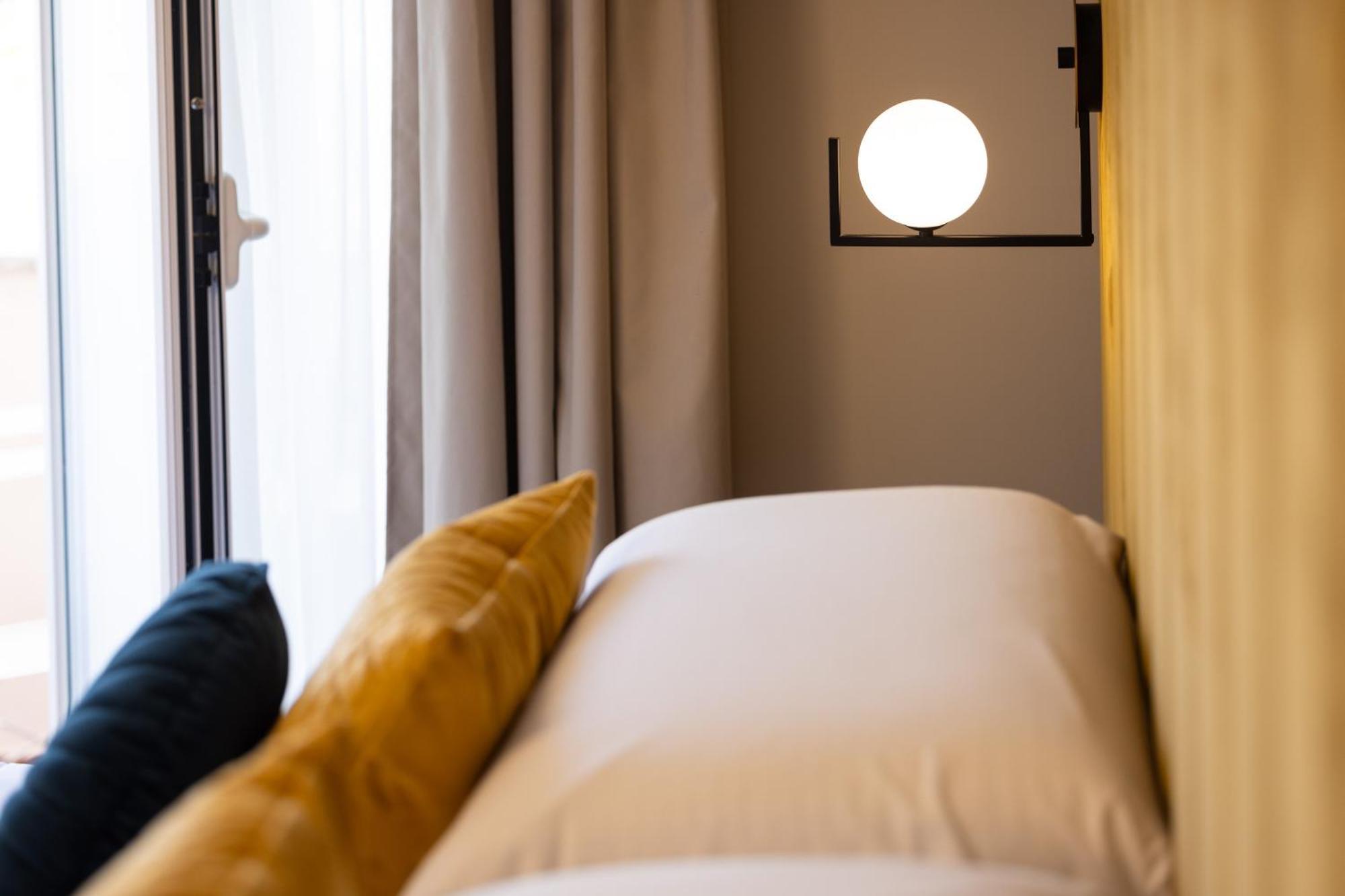 Mavi Luxury Suites Rome Exterior photo