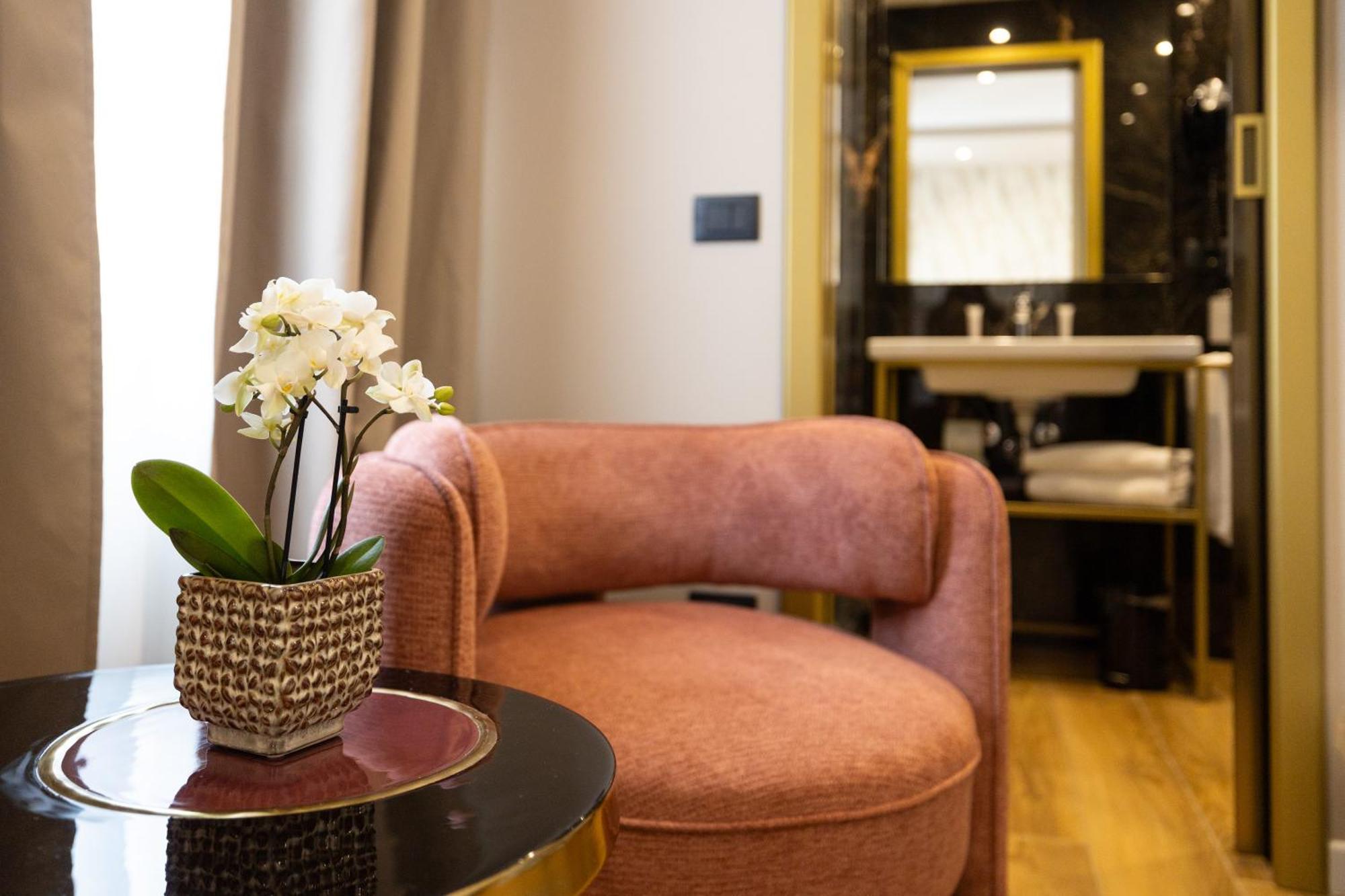 Mavi Luxury Suites Rome Exterior photo