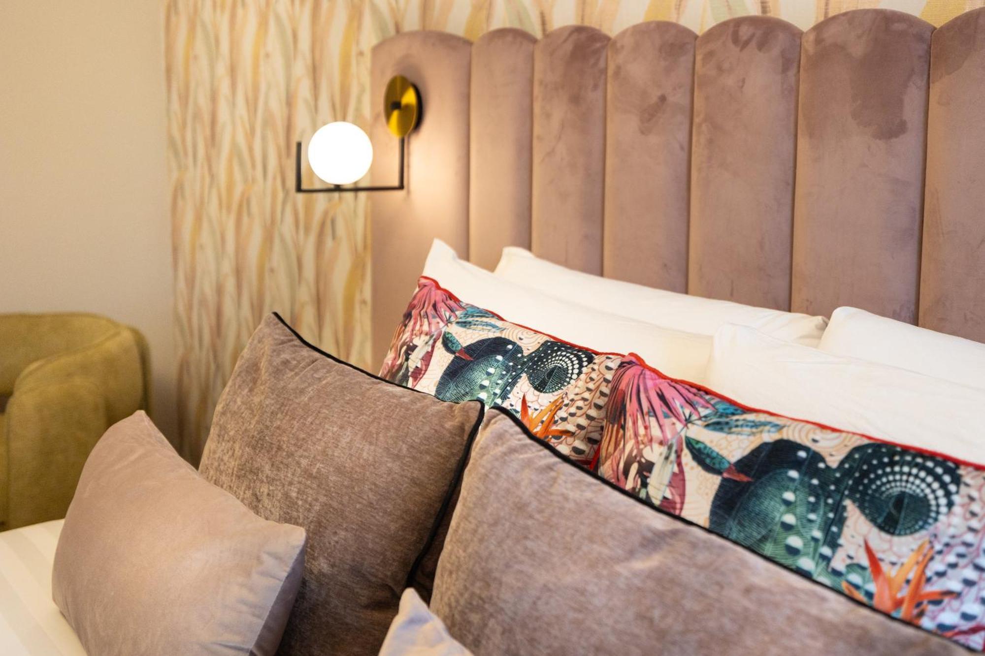 Mavi Luxury Suites Rome Exterior photo